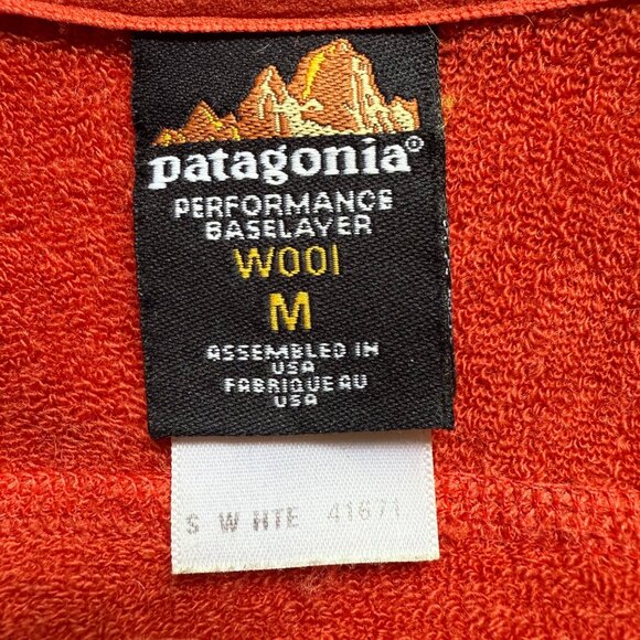Patagonia Size M Burnt Orange Merino Wool 1/4 Zip Performance Base Layer Shirt - Picture 11 of 16
